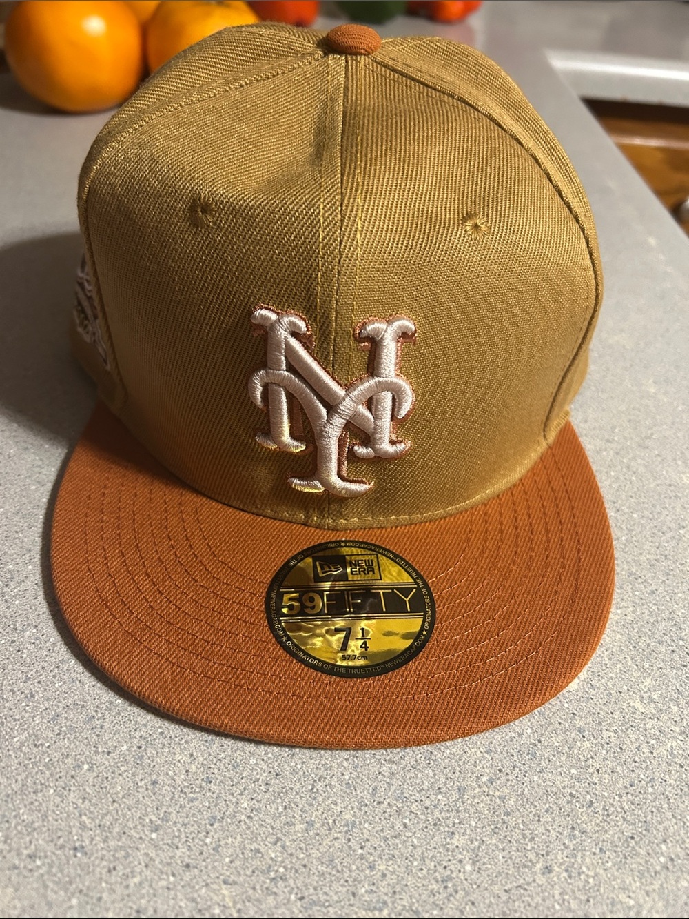 New Era Two-Tone Brown/Tan NY Mets 59FIFTY Fitted Cap 7 1/4”